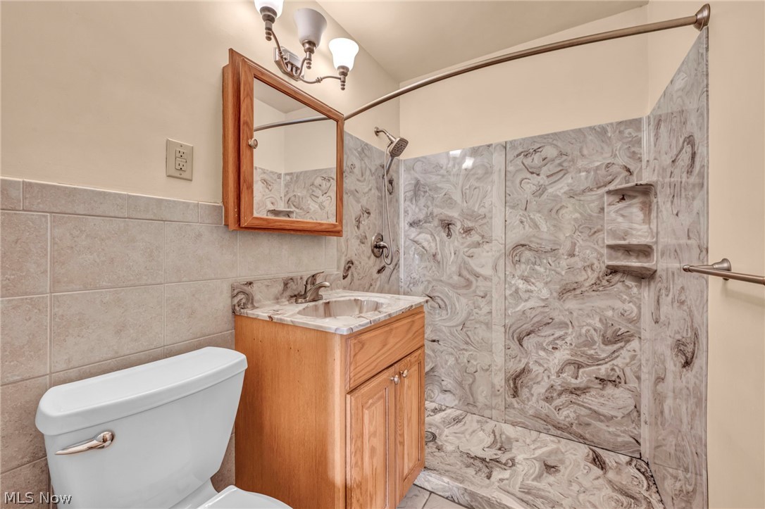 5234 Karen Isle Drive Willoughby OH 44094