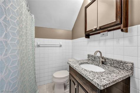 5234 Karen Isle Drive Willoughby OH 44094