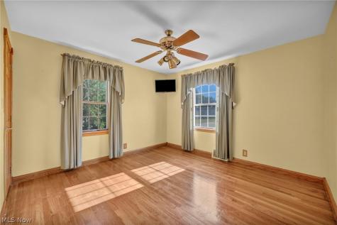 5234 Karen Isle Drive Willoughby OH 44094