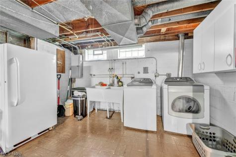5234 Karen Isle Drive Willoughby OH 44094