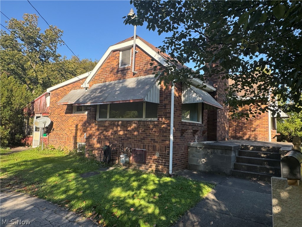 4474 Kirk Road Youngstown OH 44515