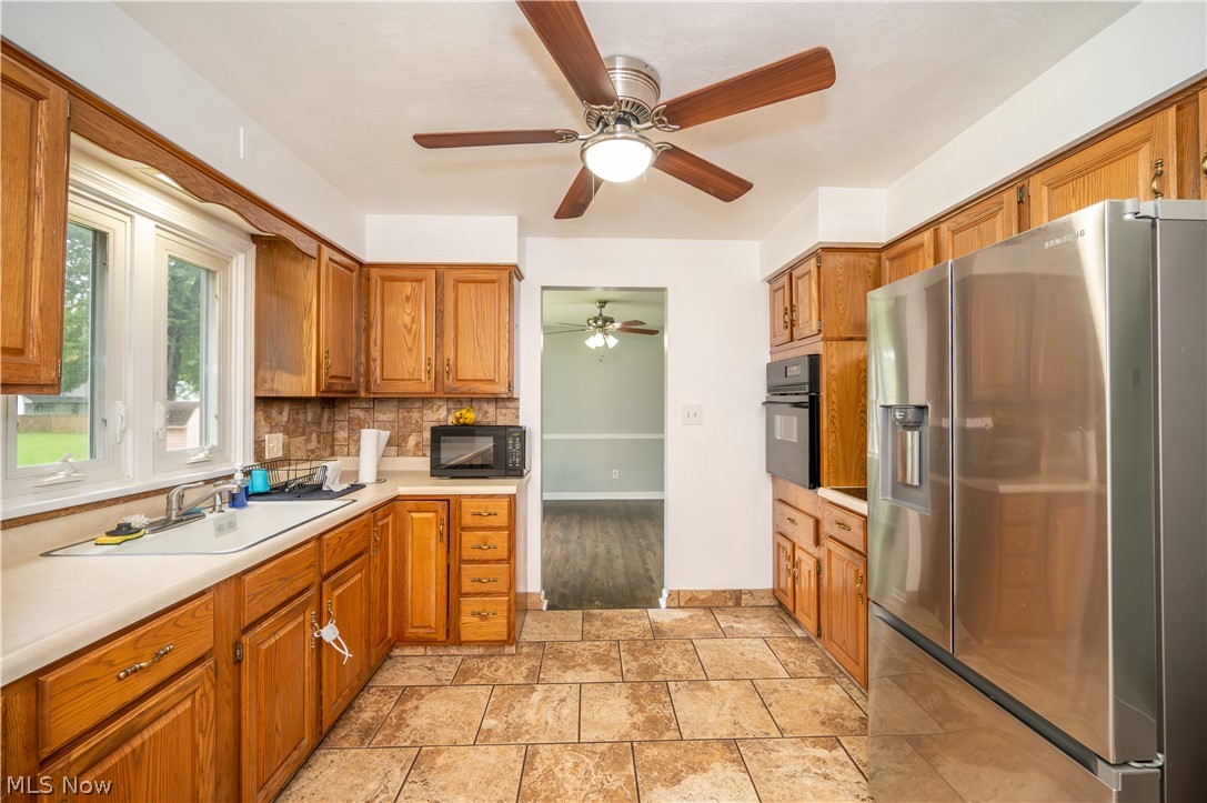 3424 Tall Oaks Lane Austintown OH 44511