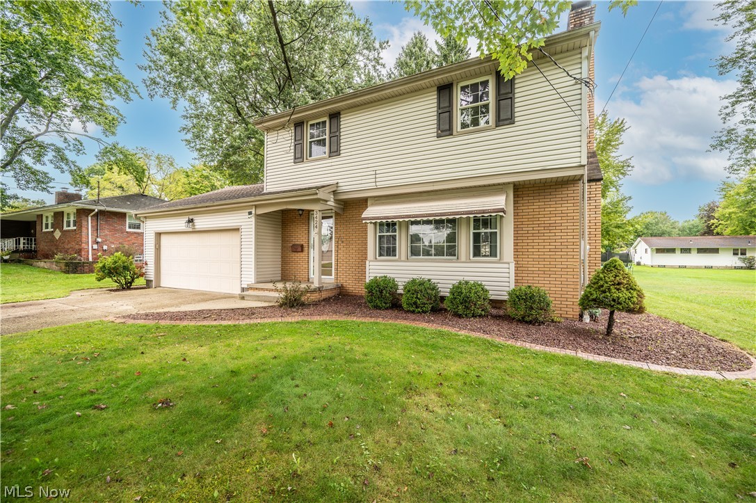 3424 Tall Oaks Lane Austintown OH 44511