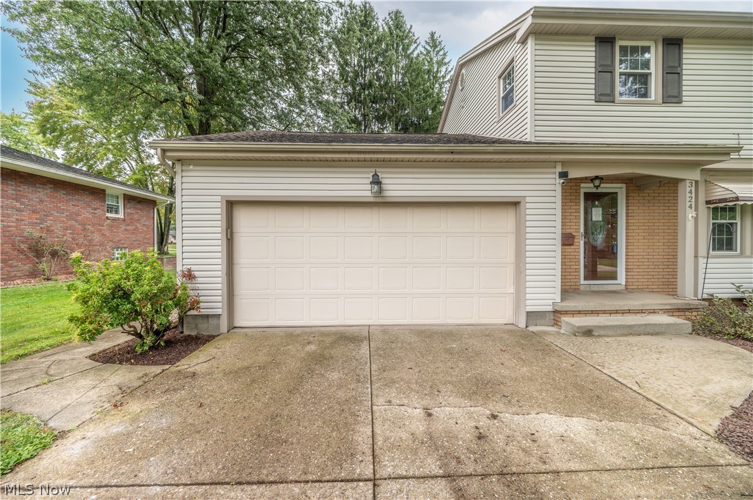 3424 Tall Oaks Lane Austintown OH 44511