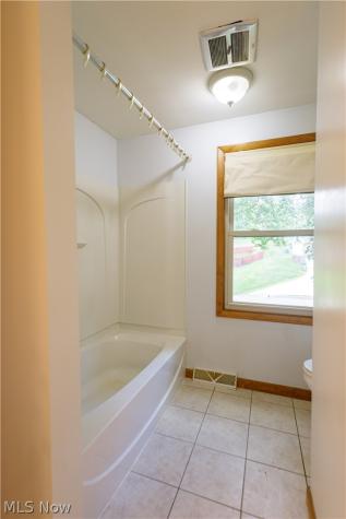 1416 Dunkeith Drive NW Canton OH 44708