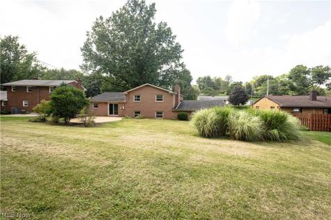 1416 Dunkeith Drive NW Canton OH 44708