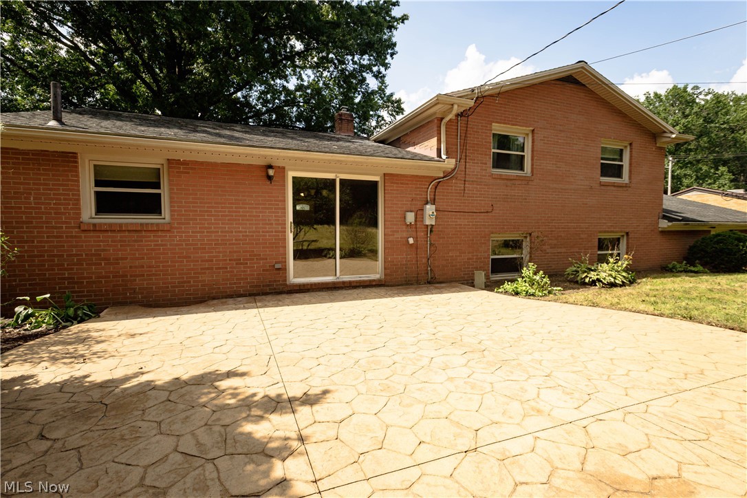 1416 Dunkeith Drive NW Canton OH 44708