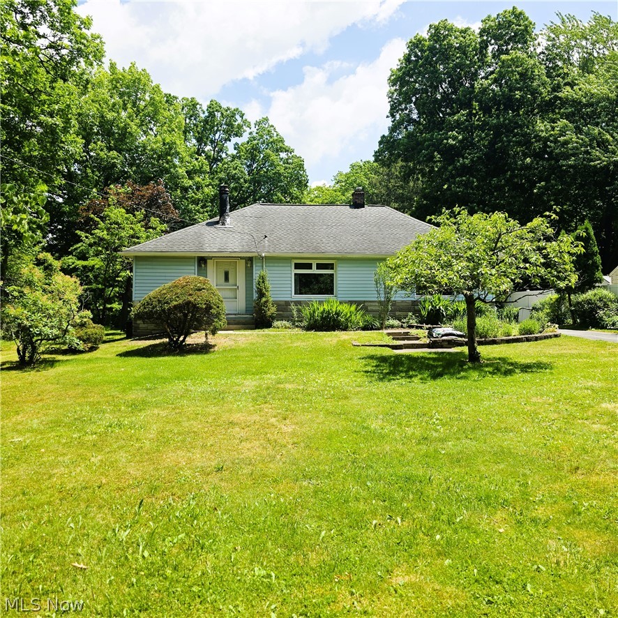 7667 S Eastland Road Middleburg Heights OH 44017