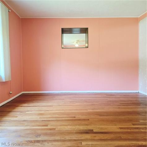 7667 S Eastland Road Middleburg Heights OH 44017