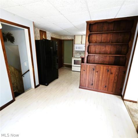 7667 S Eastland Road Middleburg Heights OH 44017