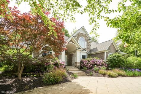379 Greensfield Lane Copley OH 44321