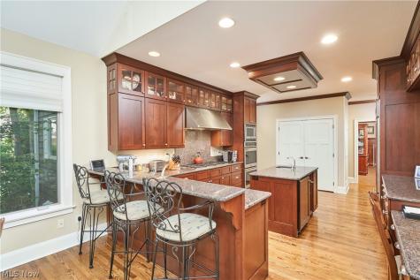 379 Greensfield Lane Copley OH 44321