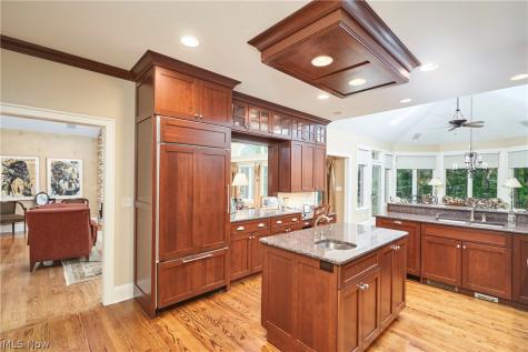 379 Greensfield Lane Copley OH 44321