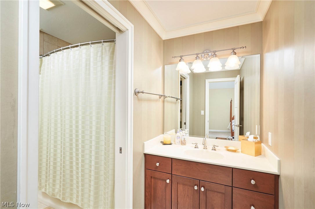 379 Greensfield Lane Copley OH 44321