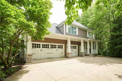 379 Greensfield Lane Copley OH 44321