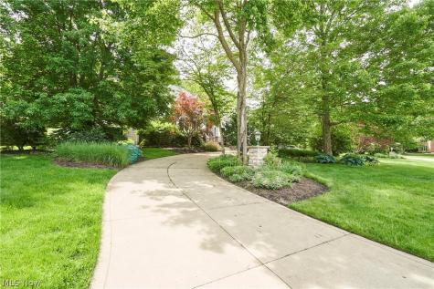 379 Greensfield Lane Copley OH 44321