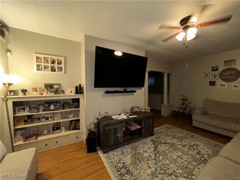 4341 W 132nd Street Cleveland OH 44135