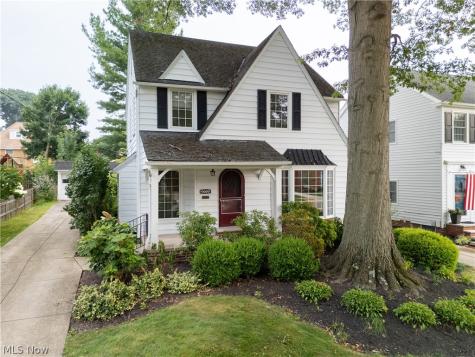 20701 Beachwood Drive Rocky River OH 44116