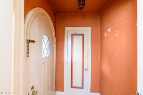 20701 Beachwood Drive Rocky River OH 44116
