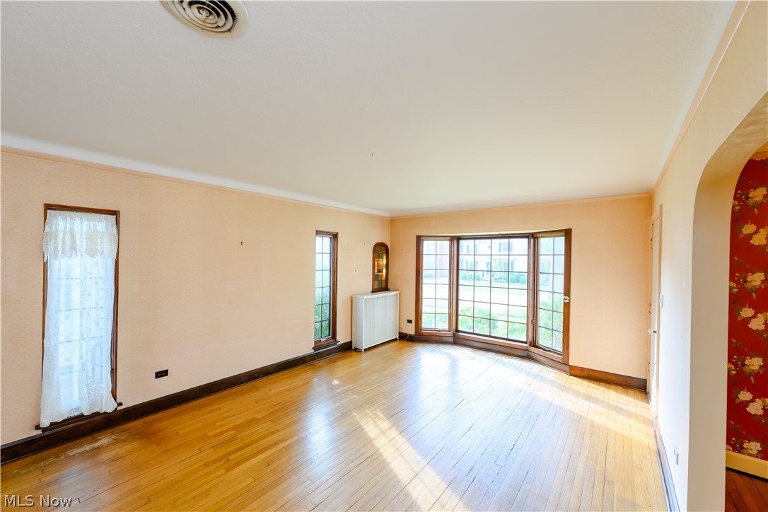 20701 Beachwood Drive Rocky River OH 44116