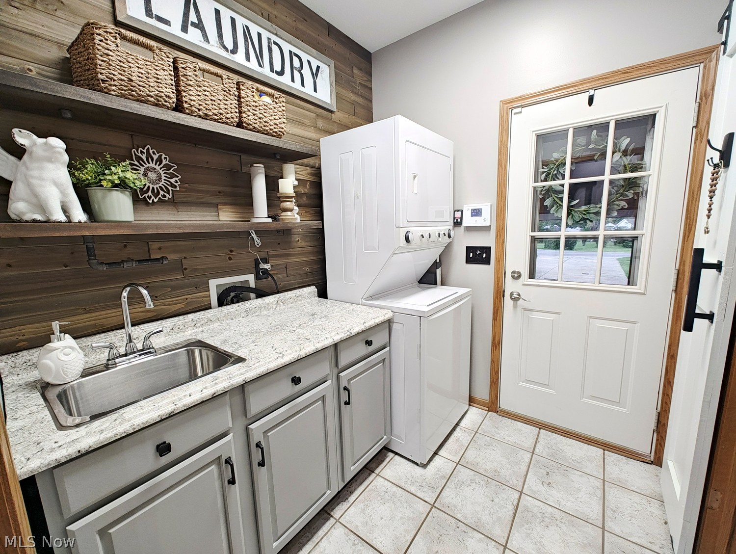 10505 Struthers Road New Middletown OH 44442