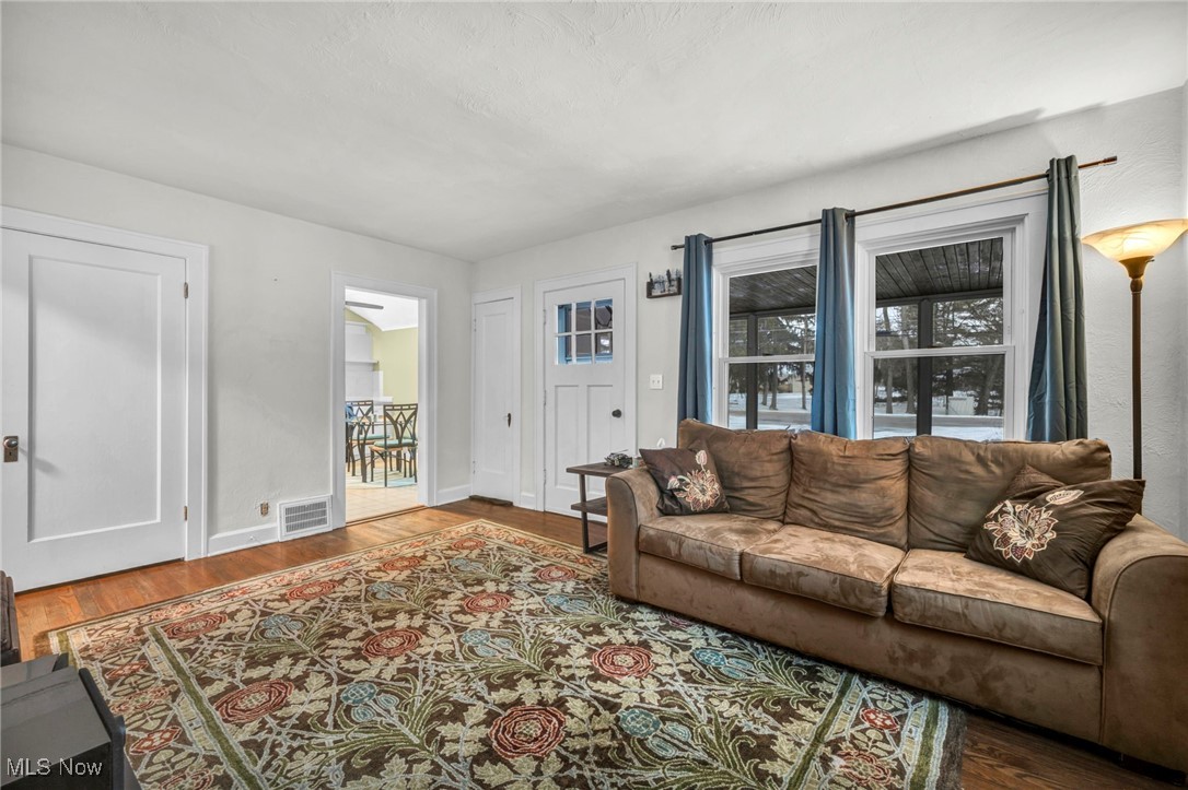 8539 Broadview Road Broadview Heights OH 44147