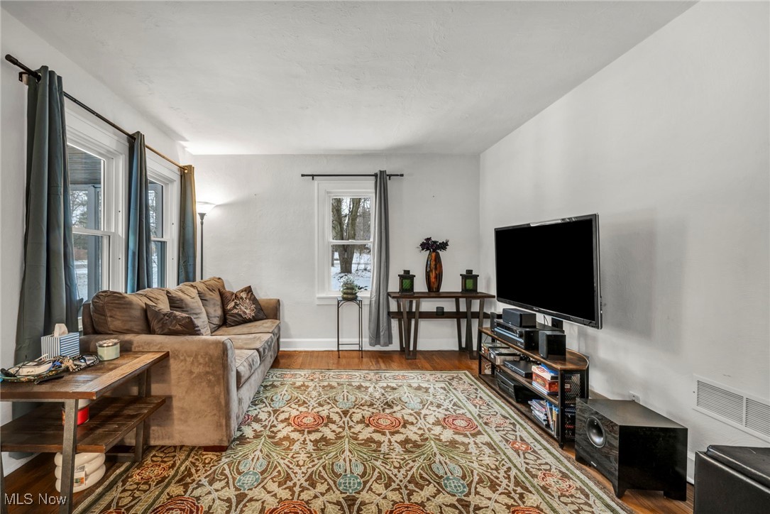 8539 Broadview Road Broadview Heights OH 44147