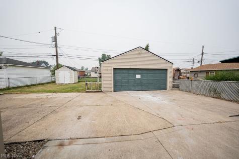 5728 Van Wert Avenue Brook Park OH 44142
