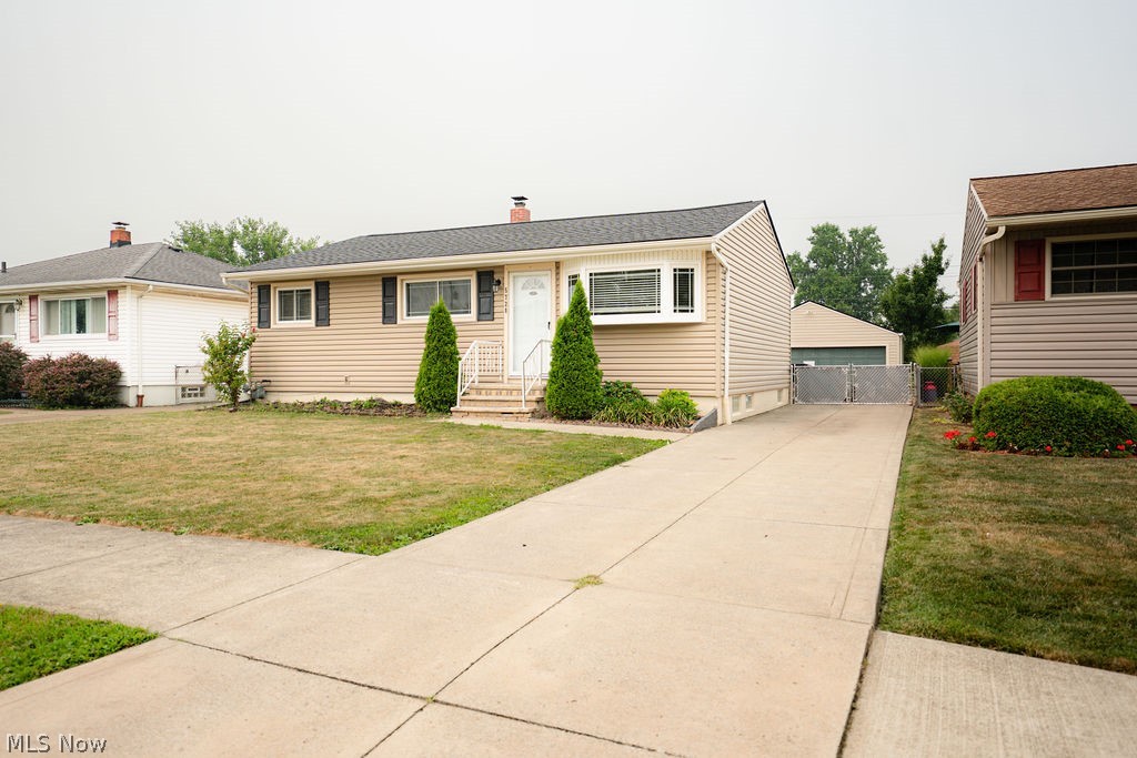 5728 Van Wert Avenue Brook Park OH 44142