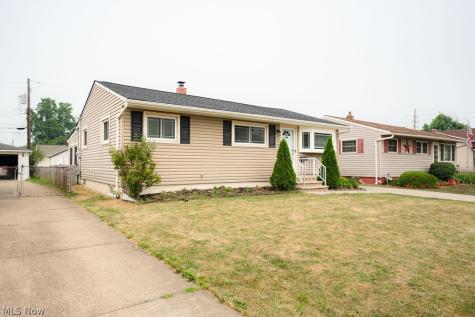 5728 Van Wert Avenue Brook Park OH 44142