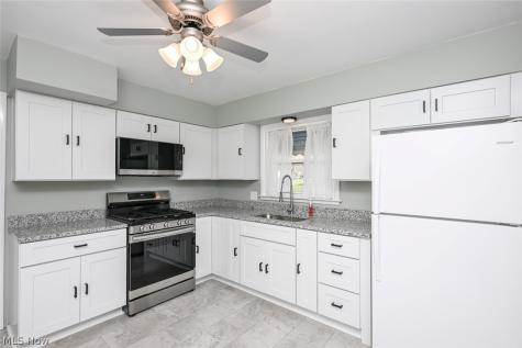 5838 Harter Home Drive Akron OH 44319