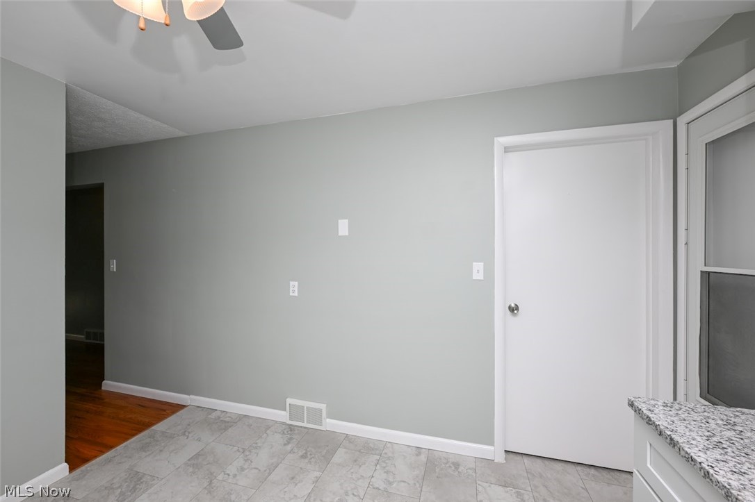 5838 Harter Home Drive Akron OH 44319