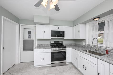 5838 Harter Home Drive Akron OH 44319