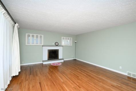 5838 Harter Home Drive Akron OH 44319