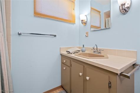 24809 Electric Drive Bay Village OH 44140