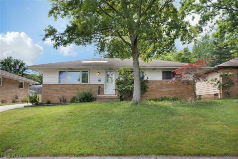 6417 Fordham Drive Parma OH 44129