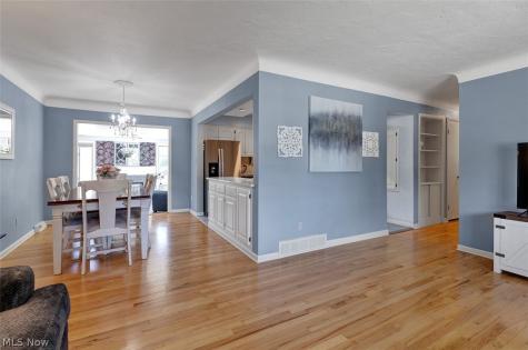 6417 Fordham Drive Parma OH 44129