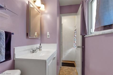 6417 Fordham Drive Parma OH 44129