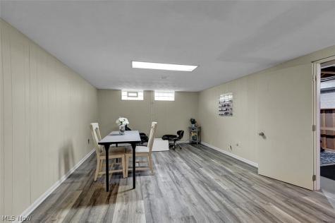 6417 Fordham Drive Parma OH 44129