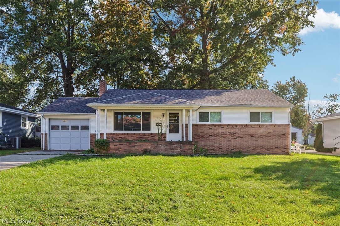 1817 Basil Avenue Youngstown OH 44514