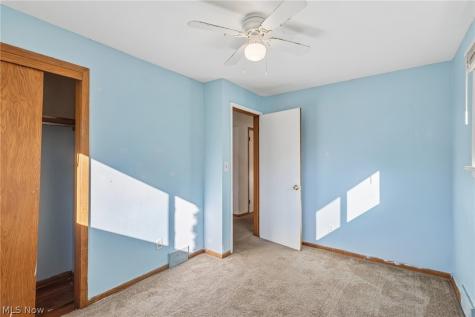 1817 Basil Avenue Youngstown OH 44514