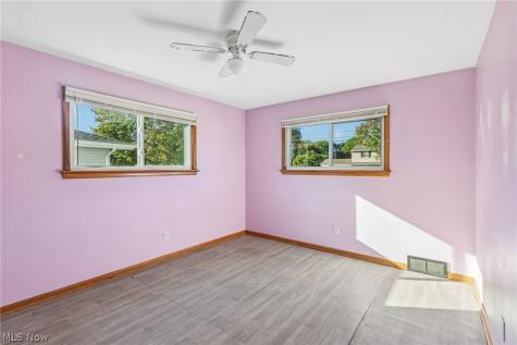 1817 Basil Avenue Youngstown OH 44514