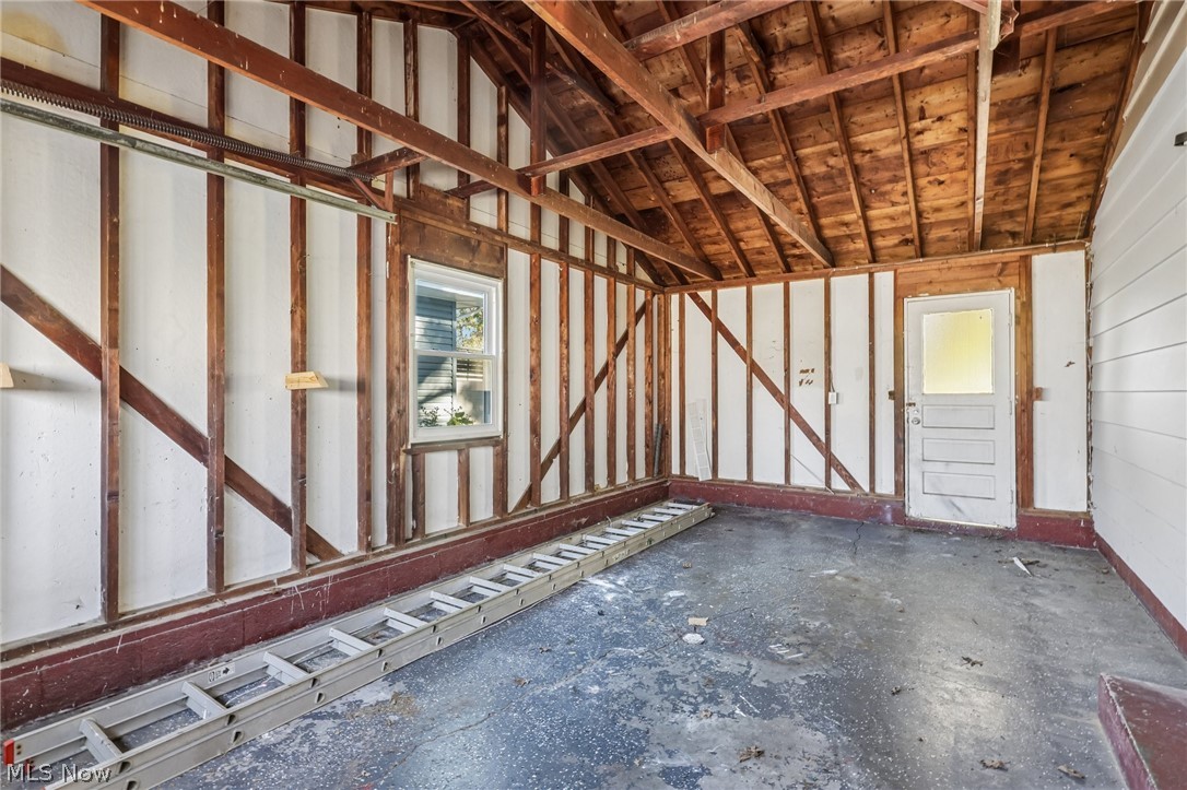 1817 Basil Avenue Youngstown OH 44514