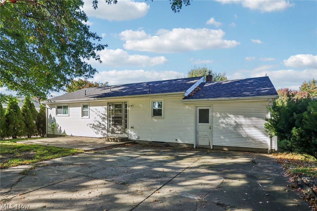 1817 Basil Avenue Youngstown OH 44514