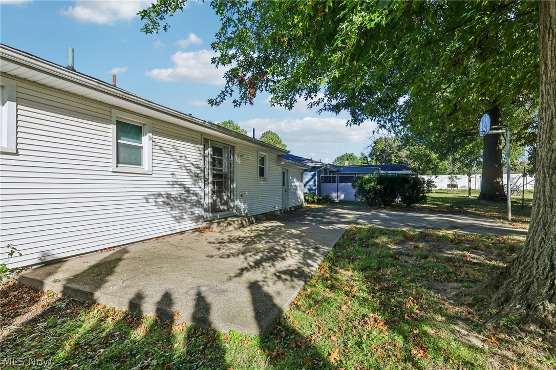 1817 Basil Avenue Youngstown OH 44514