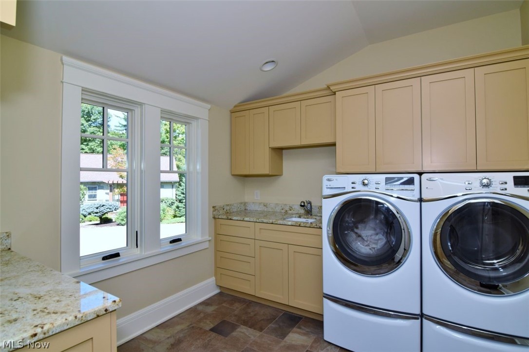 468 Bentleyville Road Chagrin Falls OH 44022