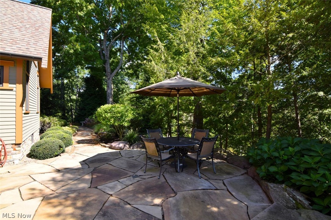 468 Bentleyville Road Chagrin Falls OH 44022