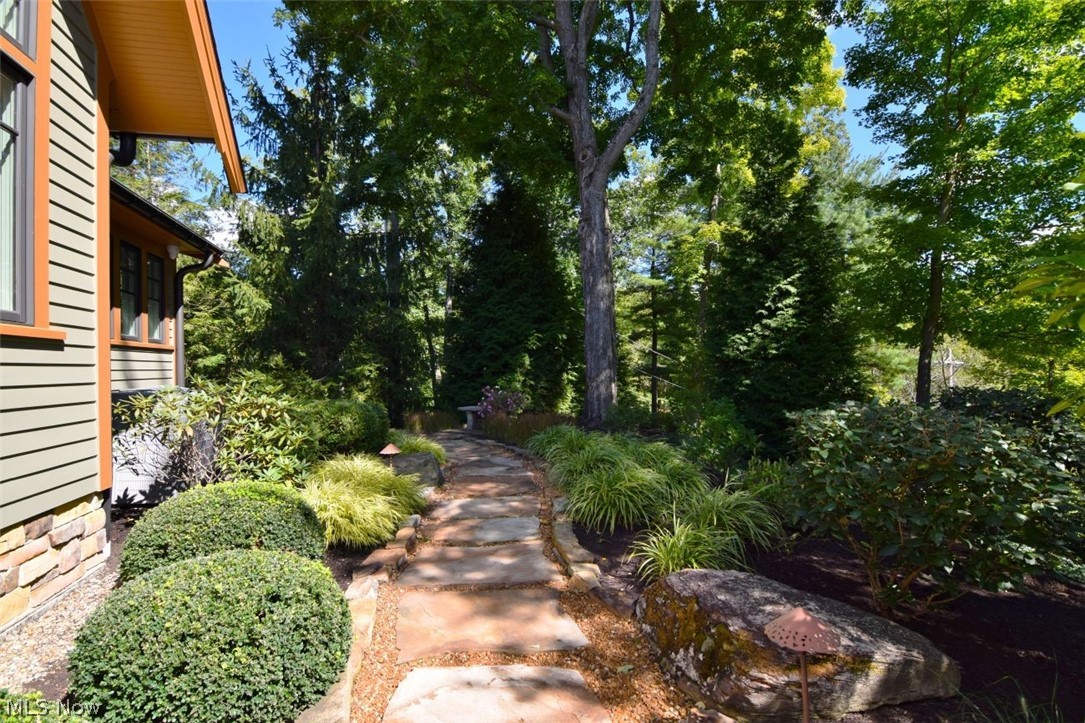 468 Bentleyville Road Chagrin Falls OH 44022