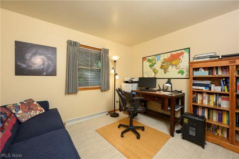 3820 Valley Drive Norton OH 44203