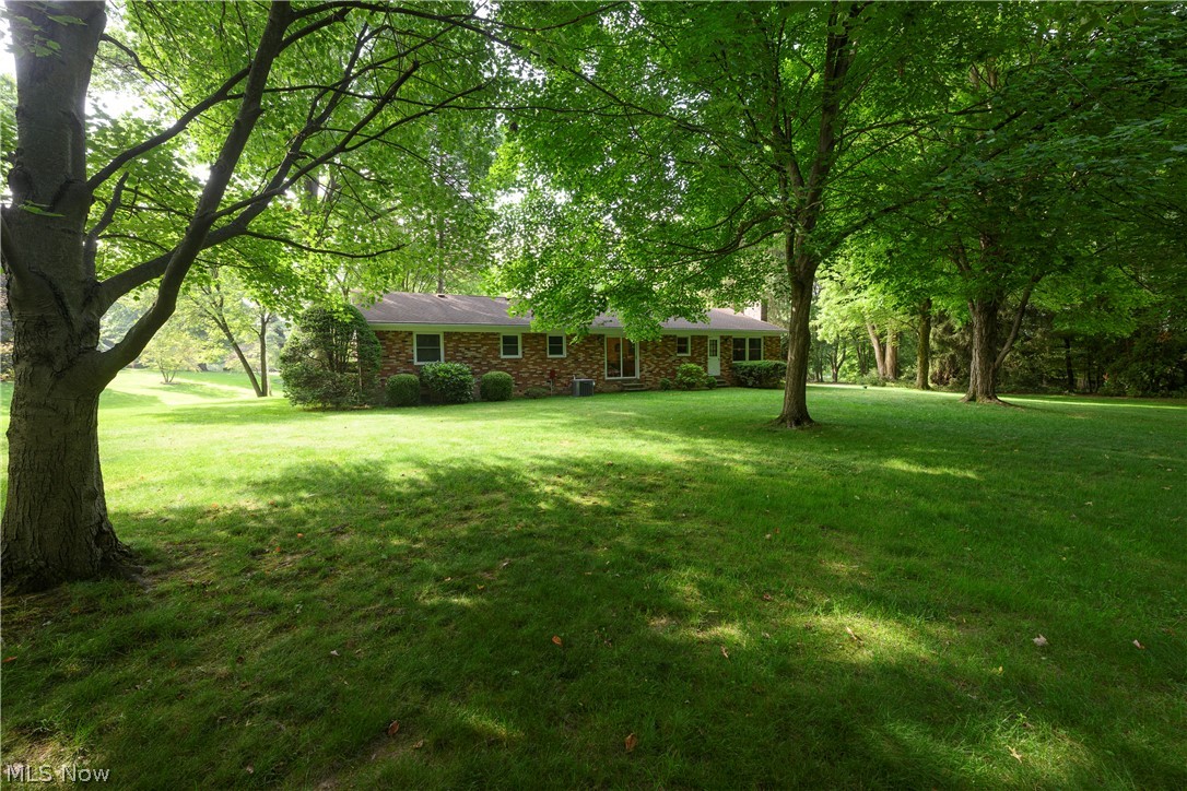 3820 Valley Drive Norton OH 44203